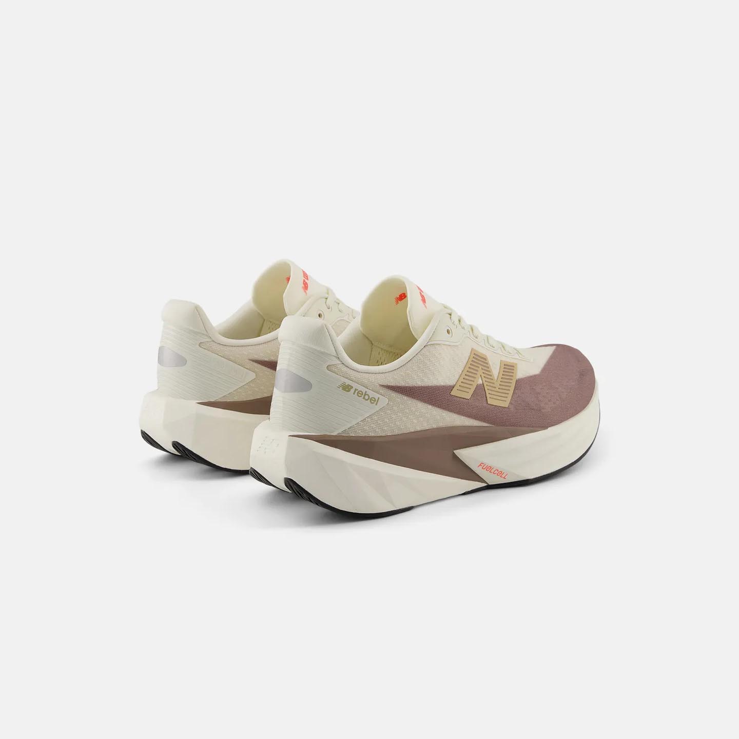 Tênis New Balance Fuelcell Rebel v5 Feminino – Leveza e Propulsão