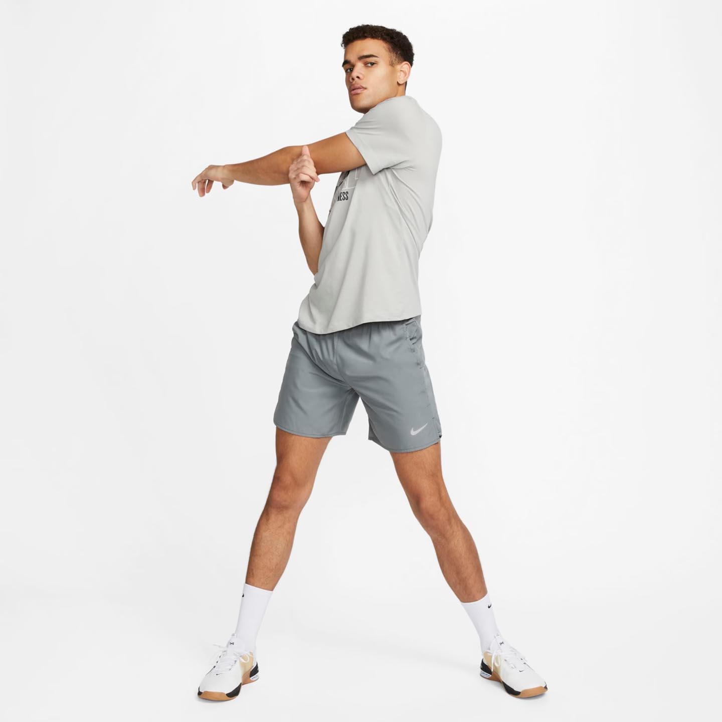 Short Nike DF Challenger 7BF Masculino - Conforto Extra e