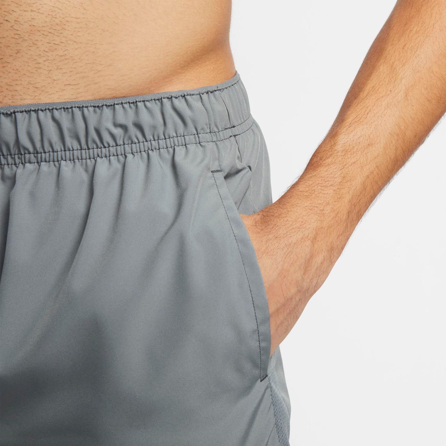 Short Nike DF Challenger 7BF Masculino - Conforto Extra e