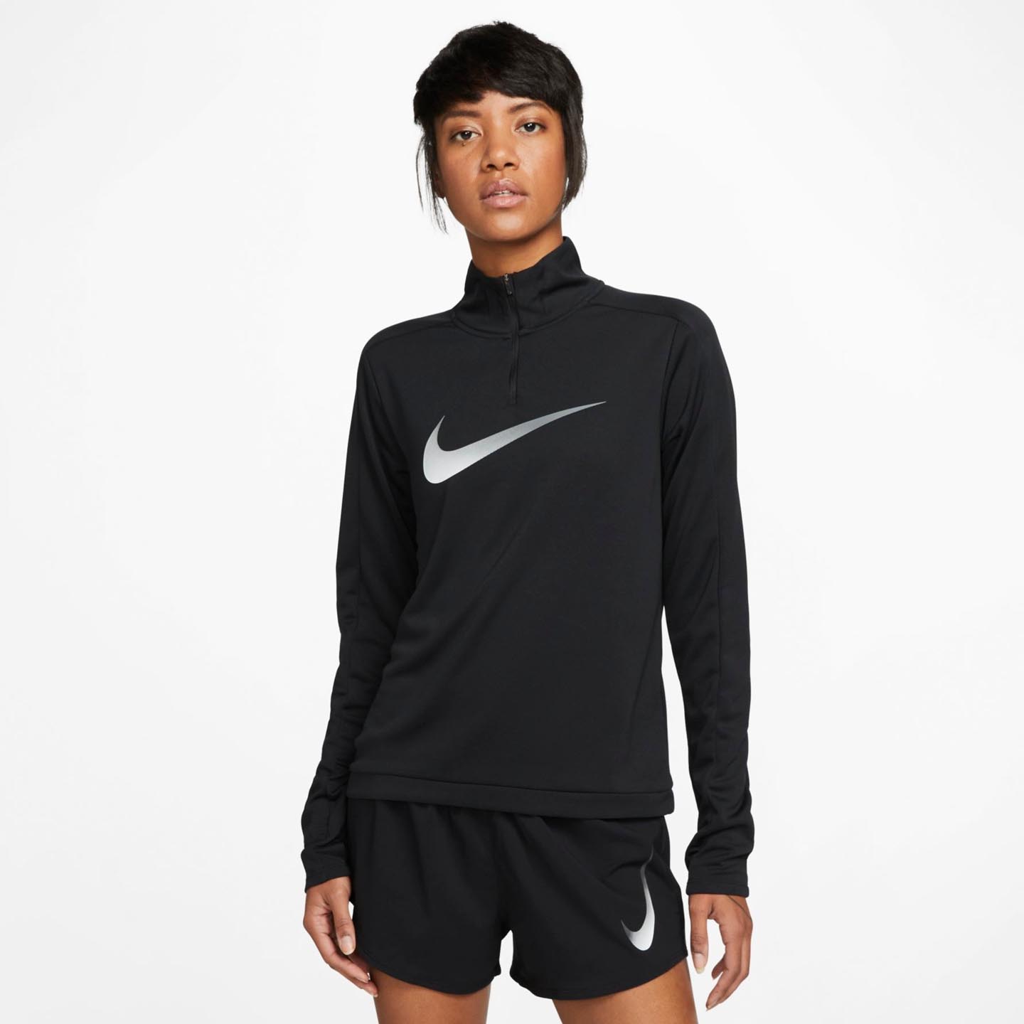 Camiseta Nike Swoosh Feminina Manga Longa | Estilo e Conforto Free Camiseta Nike Swoosh Feminina Manga Longa | Estilo e Conforto Free