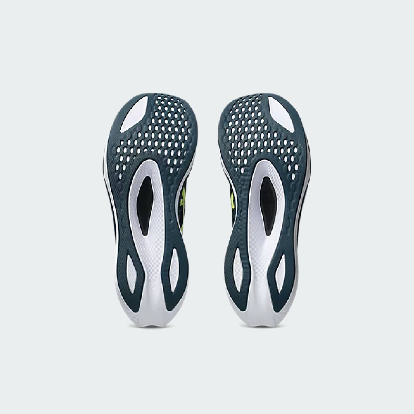 Tênis Asics Magic Speed 4: Velocidade e Performance para Corridas