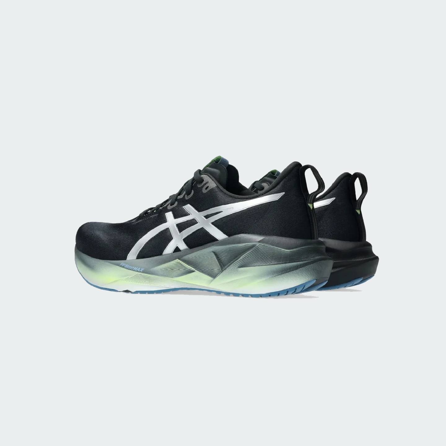 Tênis Asics Novablast 5 Luxe: O Tênis de Corrida com o Máximo de