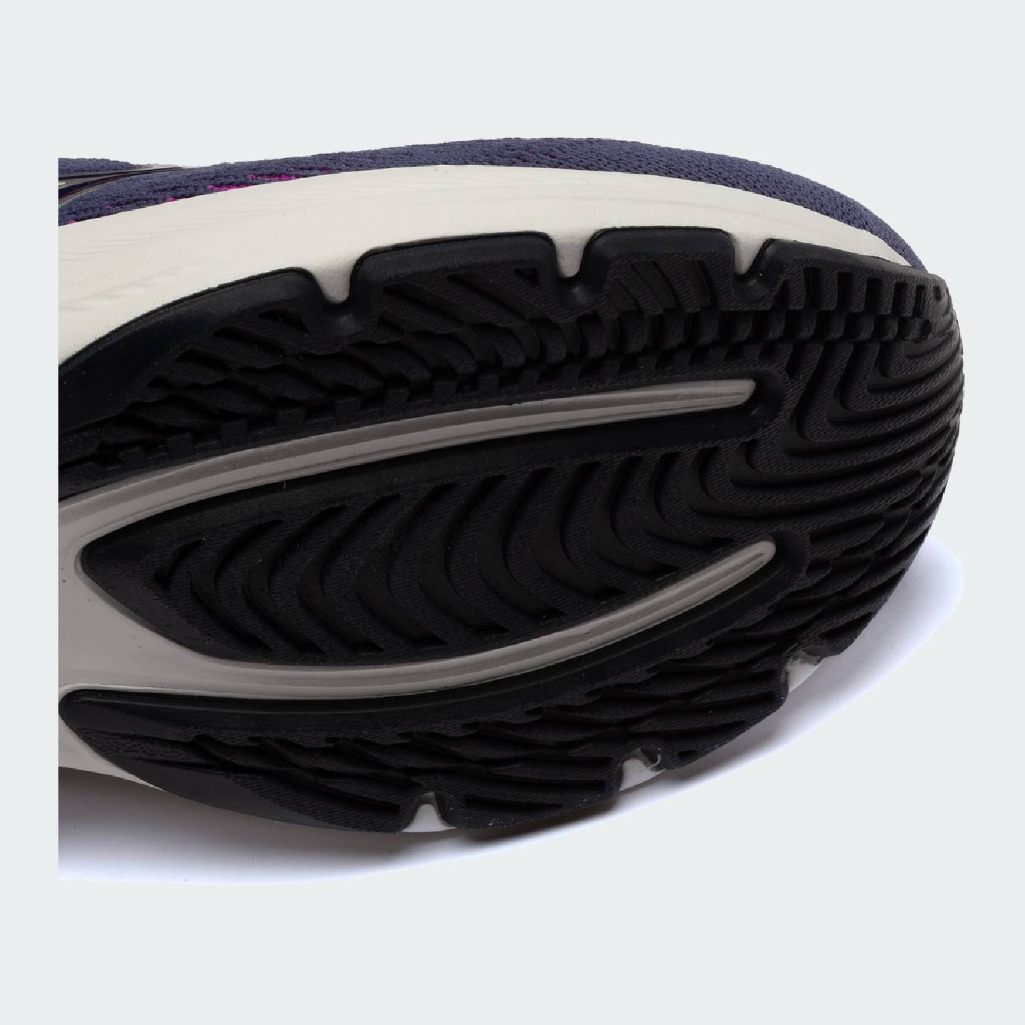 Tênis Mizuno Enigma 2: O Novo Padrão de Amortecimento e