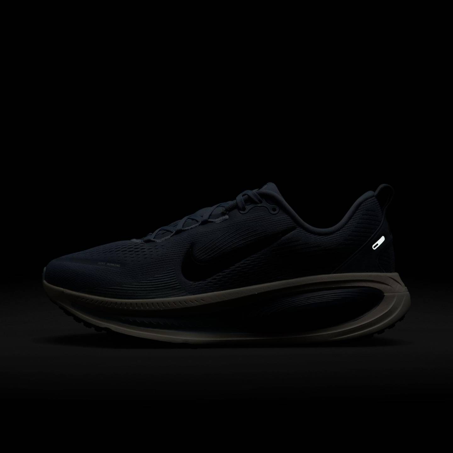 Tênis Nike Vomero 18 - Conforto Máximo para sua Corrida | Free Corner
