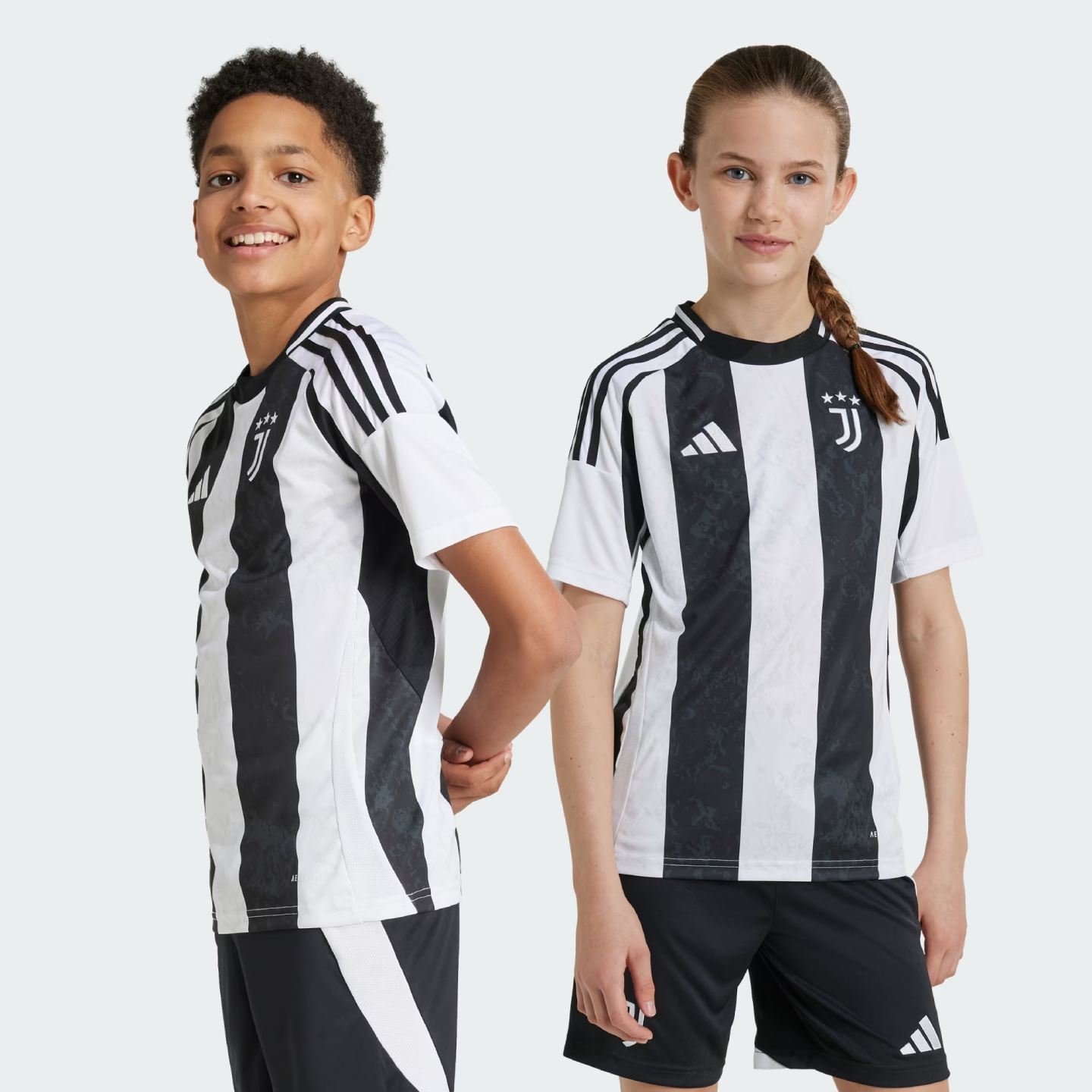 Camisa Infantil Juventus I 24/25 Adidas - Design Exclusivo e