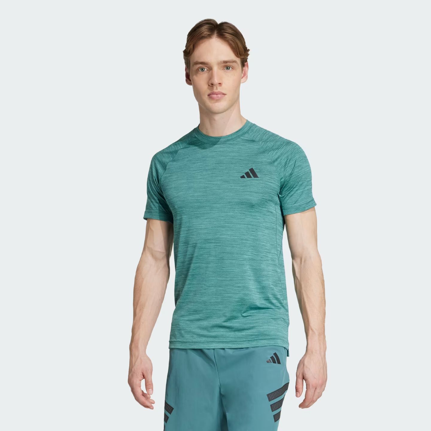 Camiseta Adidas Treino Gym+ Masculina - Performance e Conforto