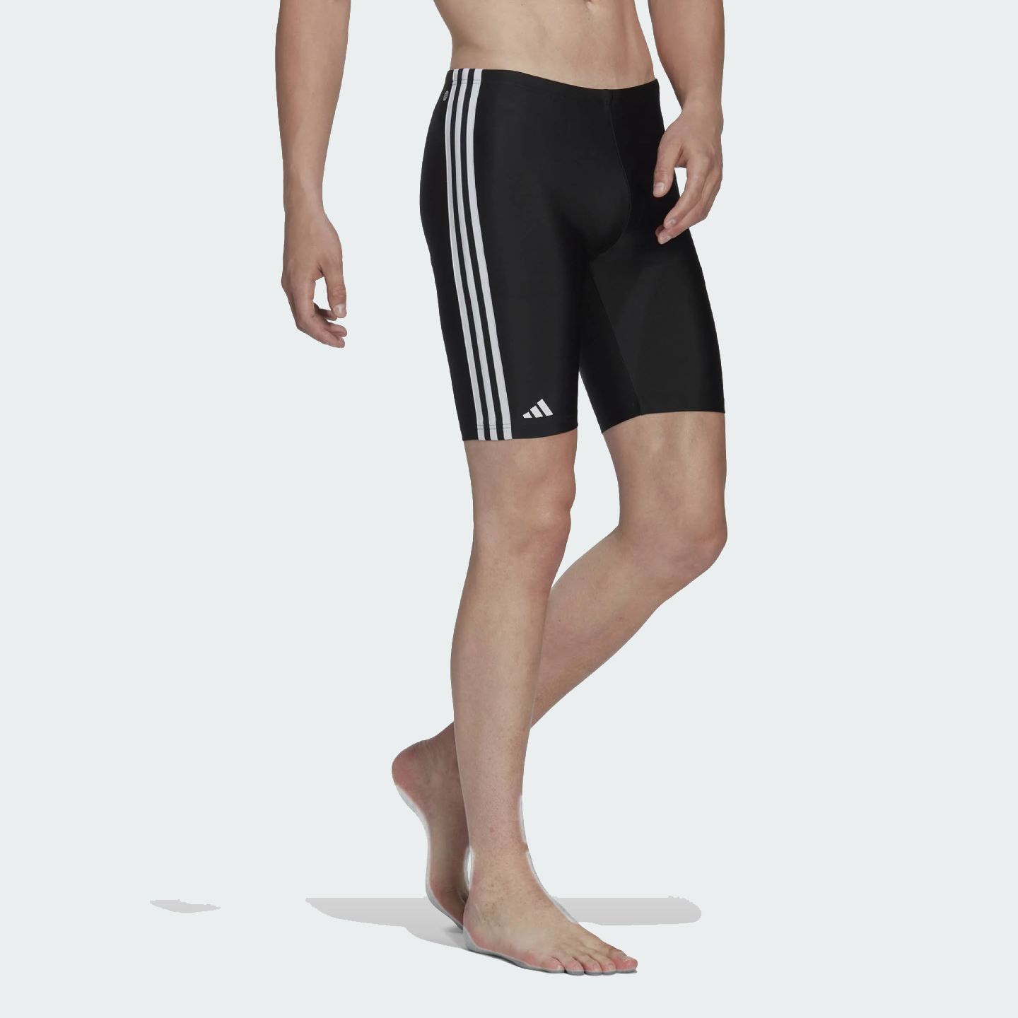 Short Adidas Natação 3 Listras - Estilo Clássico e Conforto na