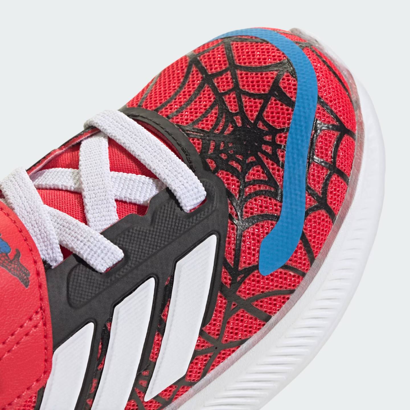 Tênis Infantil Adidas X Marvel Homem-Aranha Runfalcon 3.0: Estilo