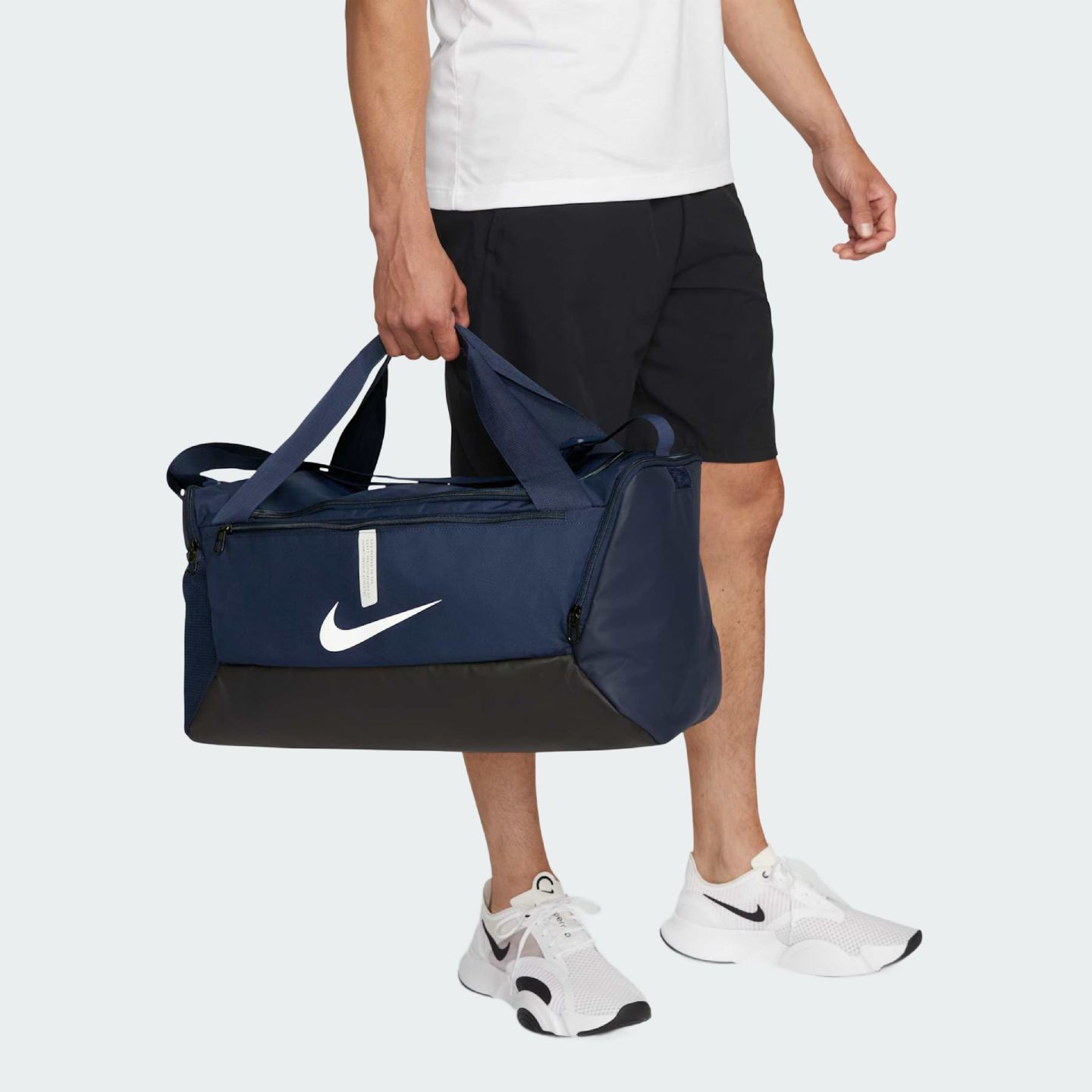 Bolsa Nike Acdmy Team M Duff (60L) - Organização e Durabilidade