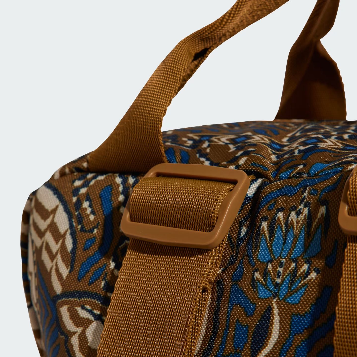   Baca 25㎝ラウンドディッシュ（左） Mochila Adidas Farm Prime Backpack - Estilo Tropical e Organização